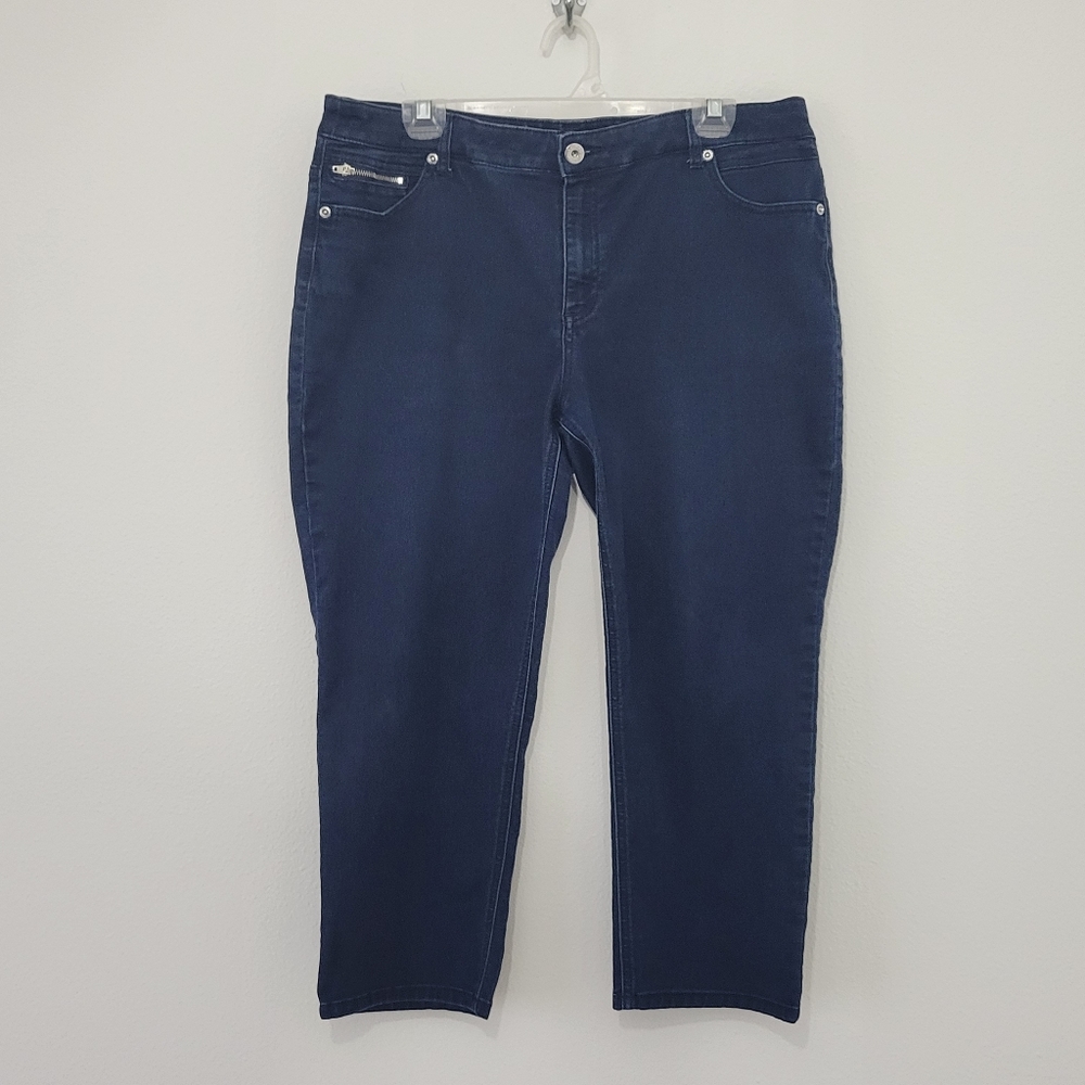 Chico's Ultimate Fit Capri Jeans